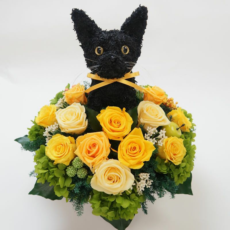 黒猫のトピアリープリザーブドフラワーアレンジbeauty アトリエ花倶楽部