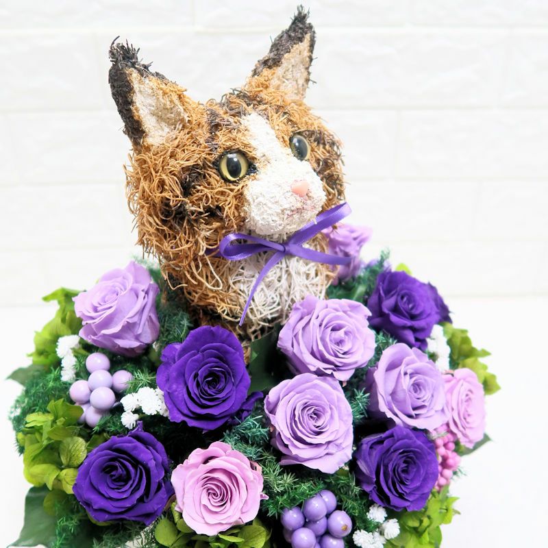 メインクーン　プリザーブドフラワーアレンジ